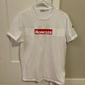 Moncler tshirt